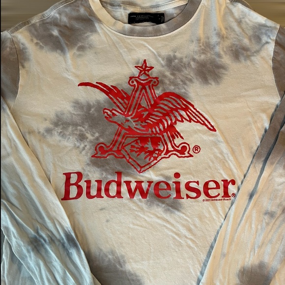 🩵Macy’s Budweiser Long Sleeve Tee - Women’s S - Picture 4 of 6